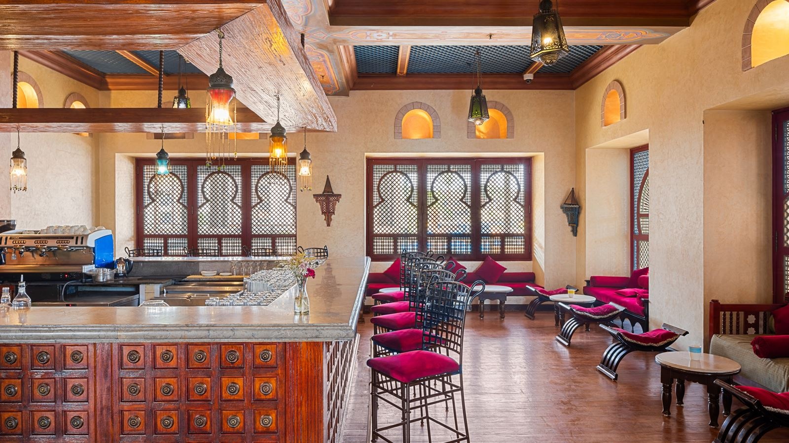 restaurants-lobby-bar