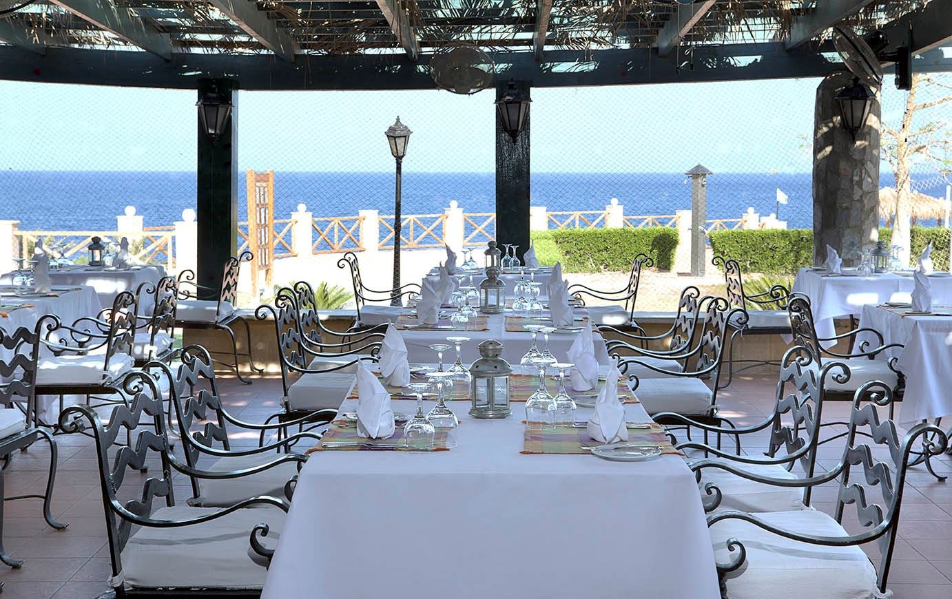 restaurants-paradise-reef