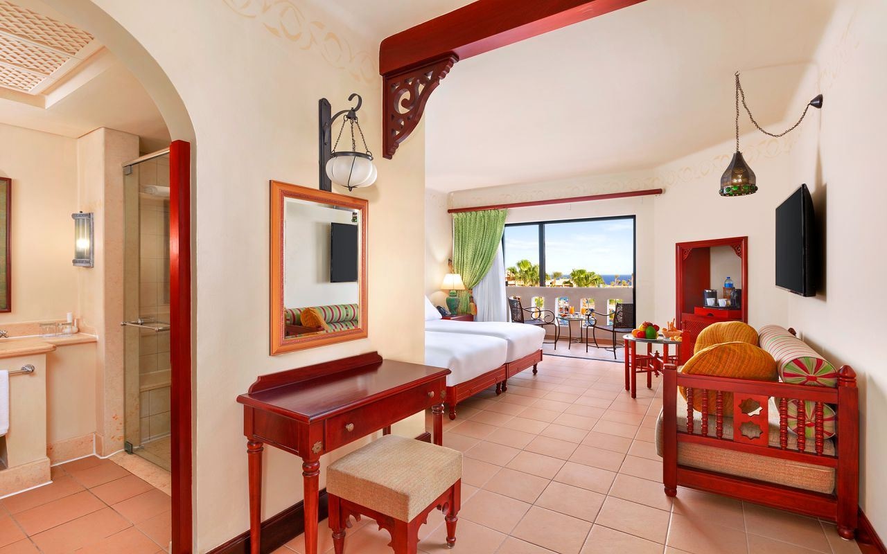 rooms-family-interleading-room-lagoon-view