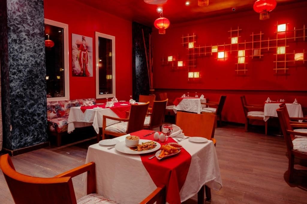 restaurants-restaurants