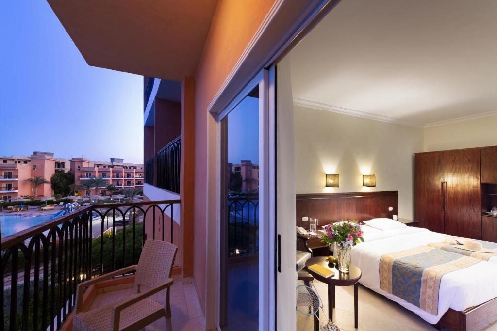 rooms-comfort-family-room