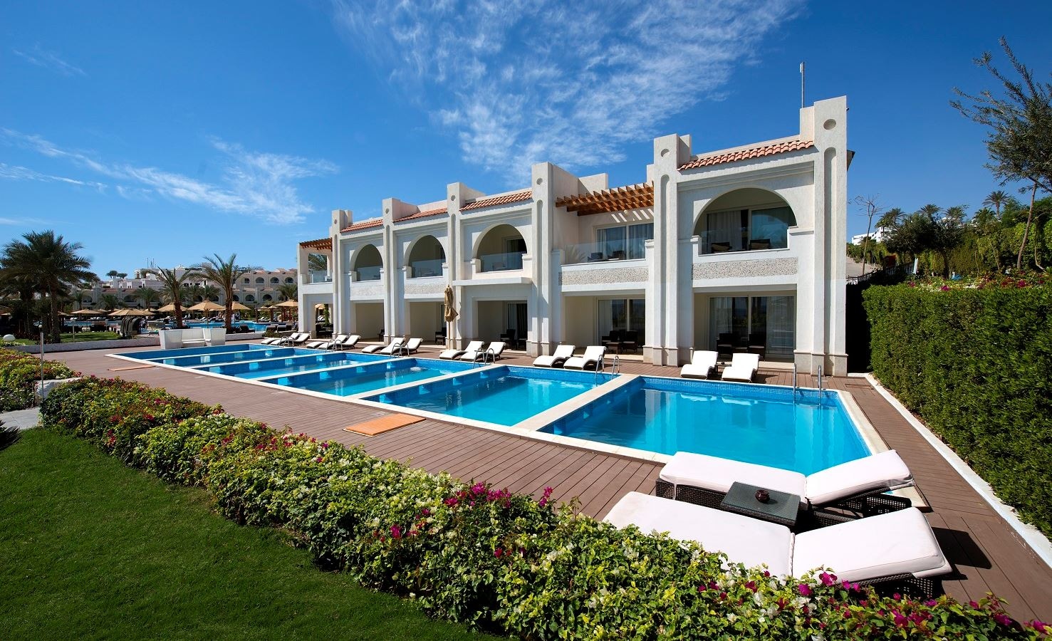 rooms-deluxe-room-swim-up-pvpsv