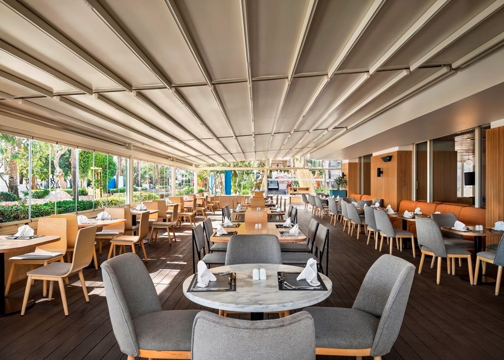 restaurants-coral-restaurant