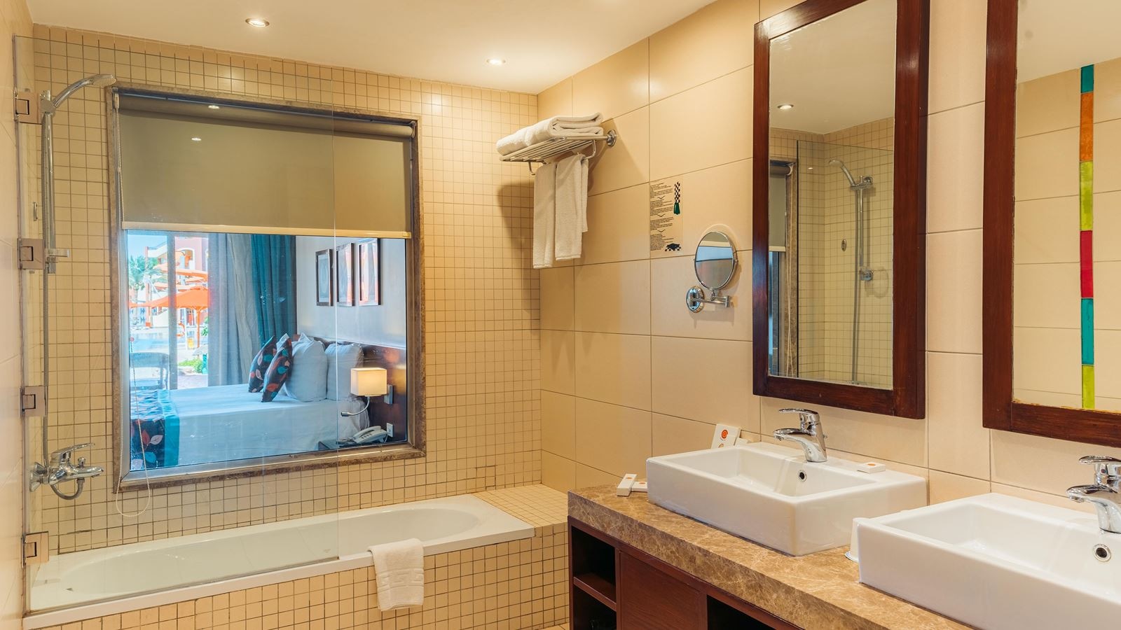 rooms-executive-suite