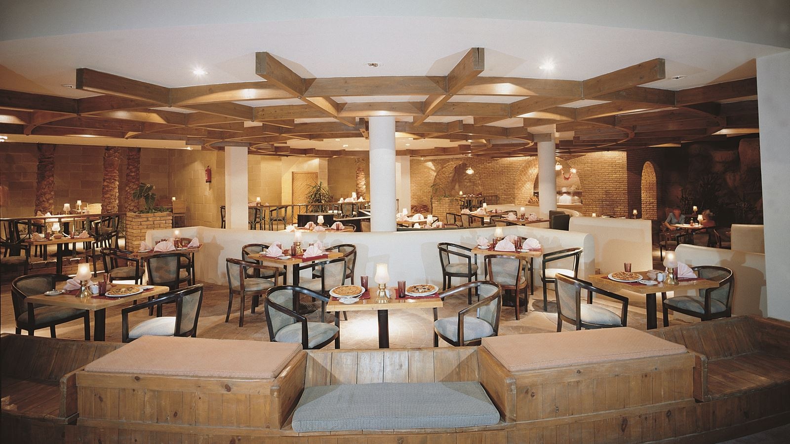 restaurants-il-grotto-italian