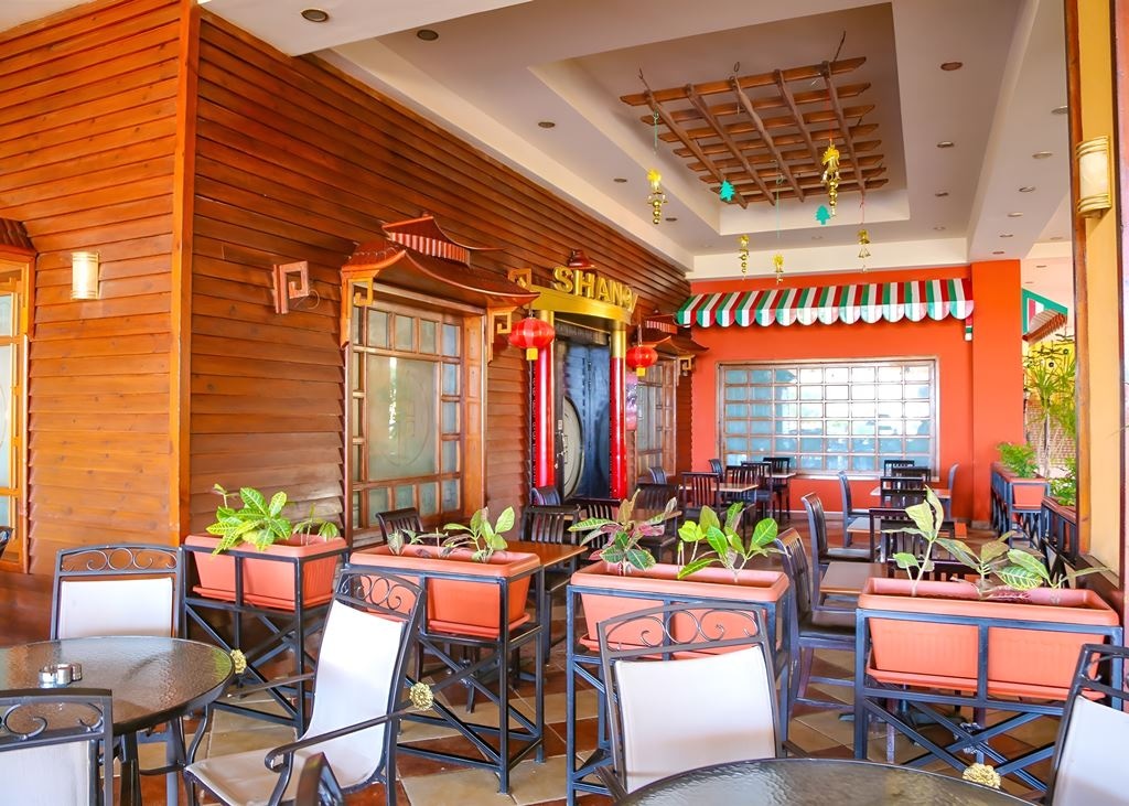 restaurants-restaurants