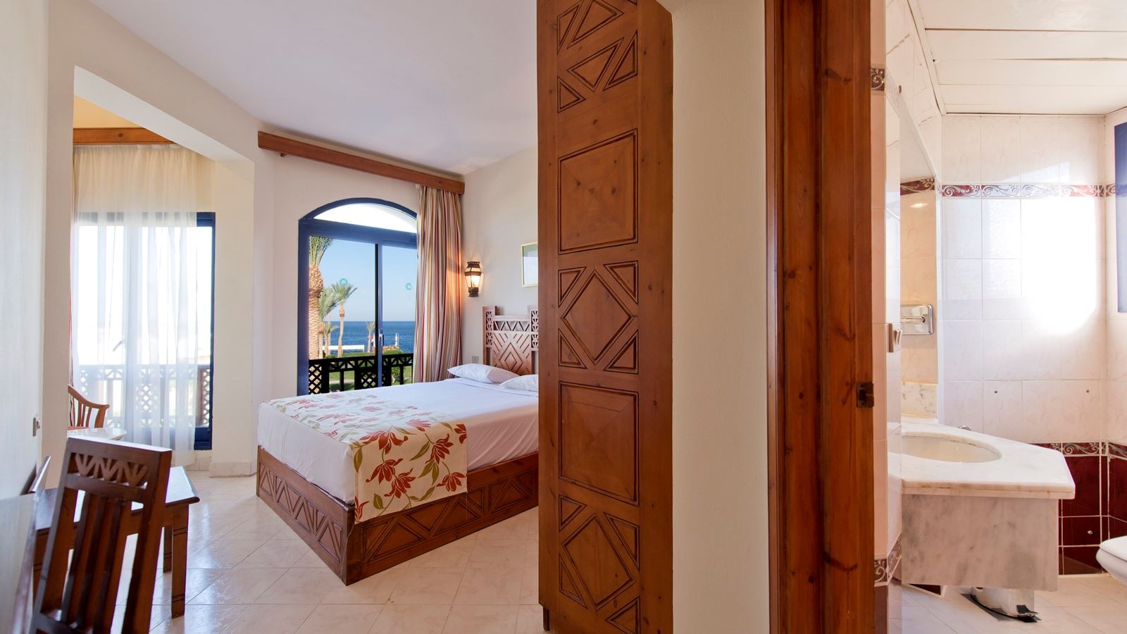 rooms-two-bed-rooms-chalet