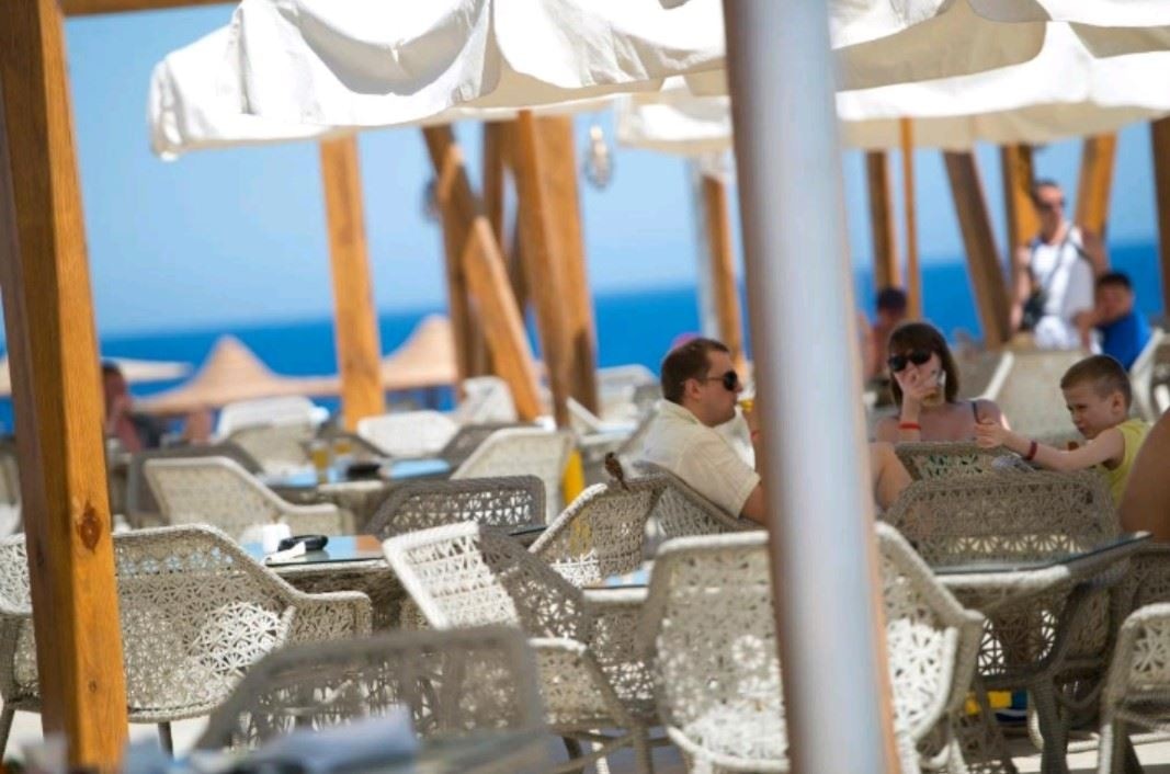 bars-orient-beach-bar