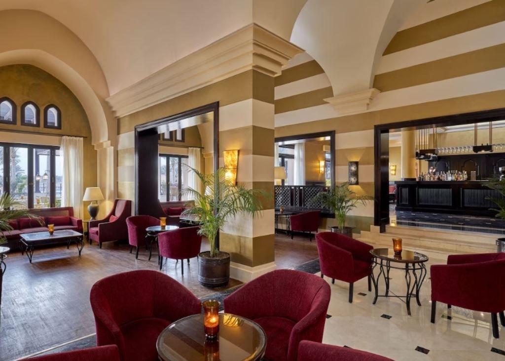 bars-mawal-lobby-bar