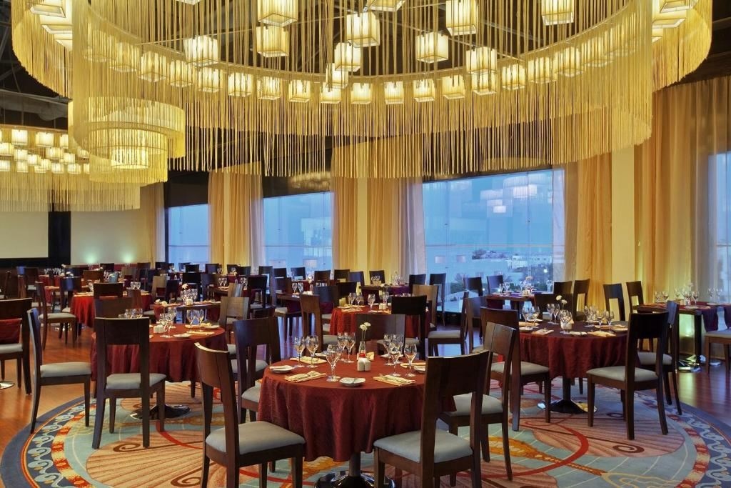 restaurants-restaurants