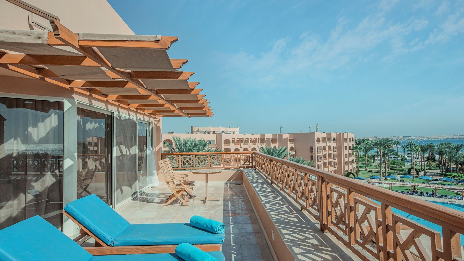 rooms-terrace-suite-sea-view