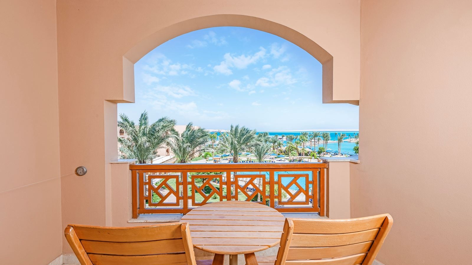 rooms-junior-suite-sea-view