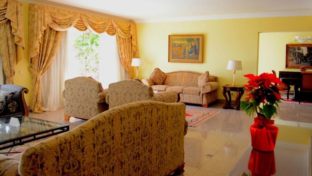 rooms-imperial-villa