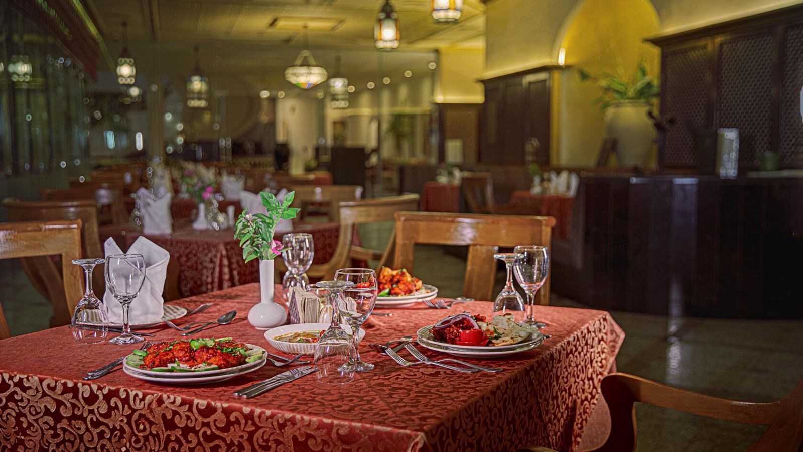 restaurants-india-palace