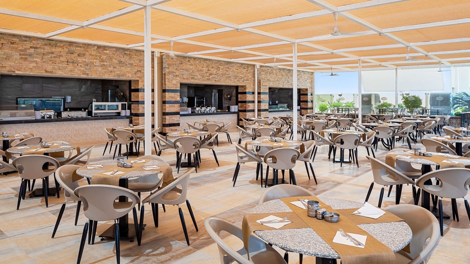 restaurants-food-court