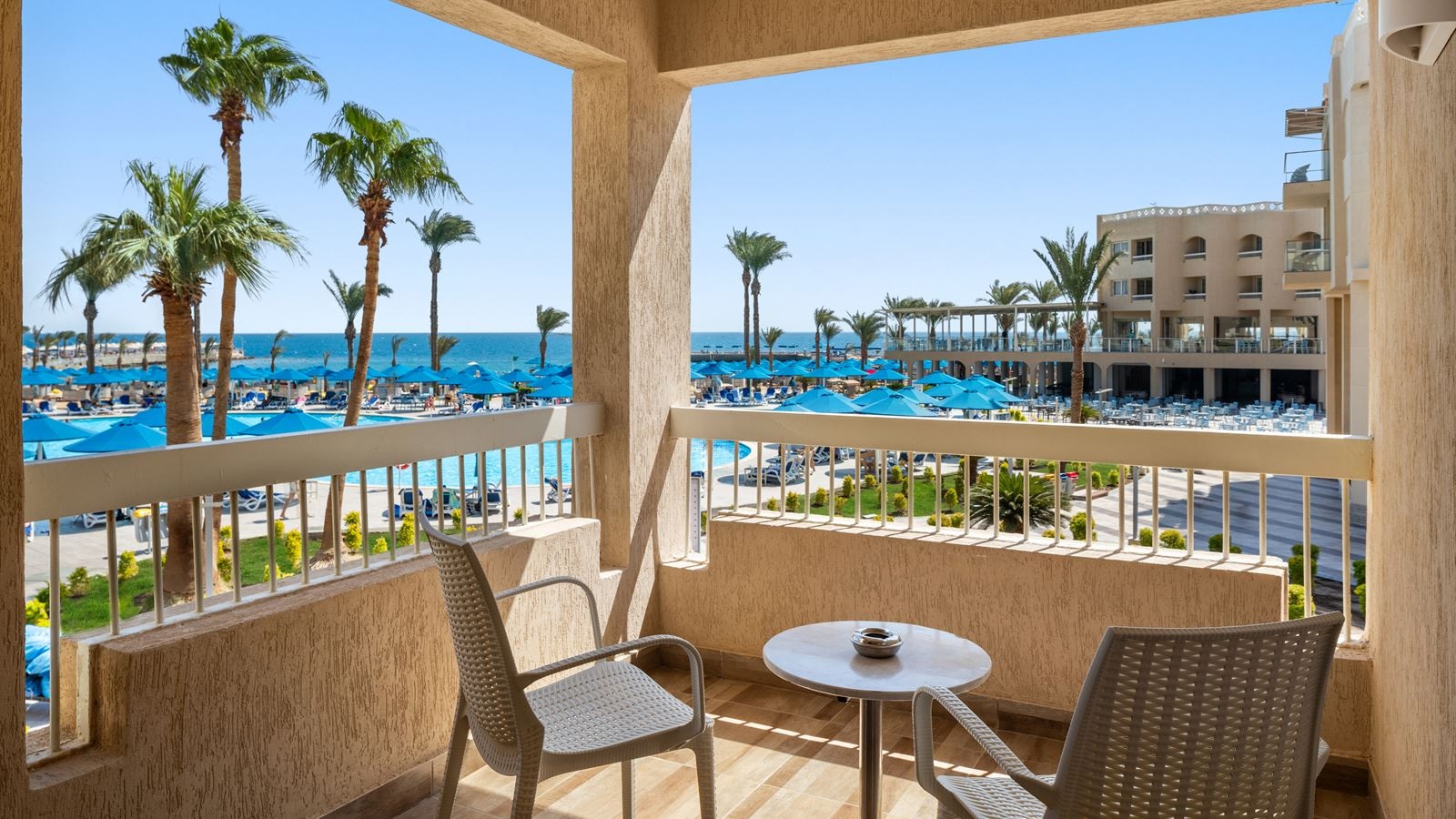 rooms-room-standard-sea-view