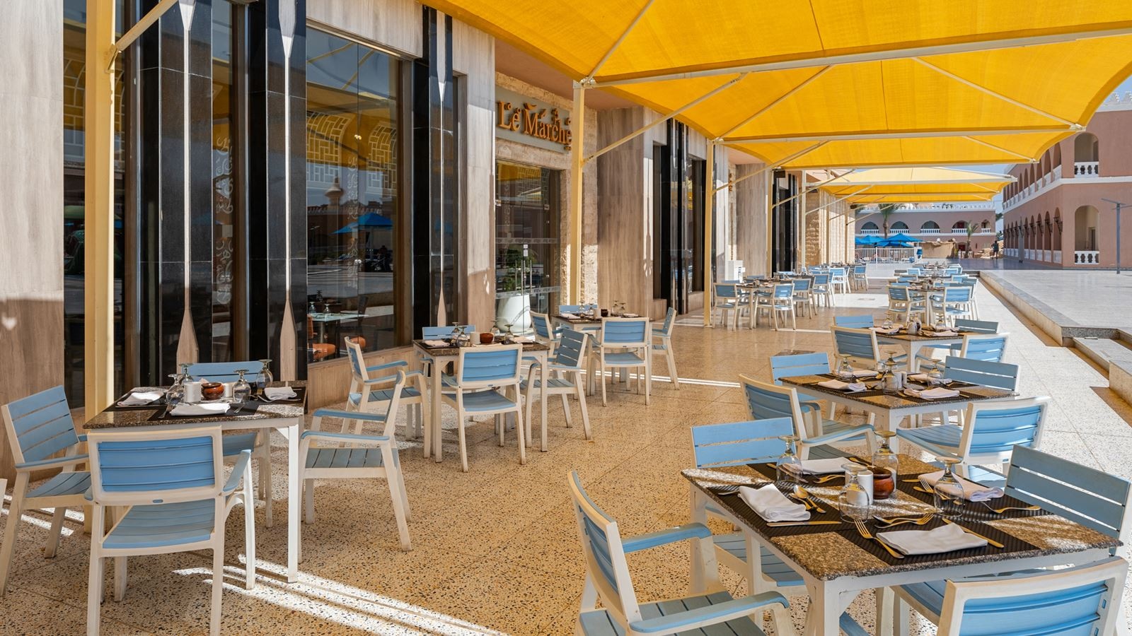 restaurants-le-marche-restaurant