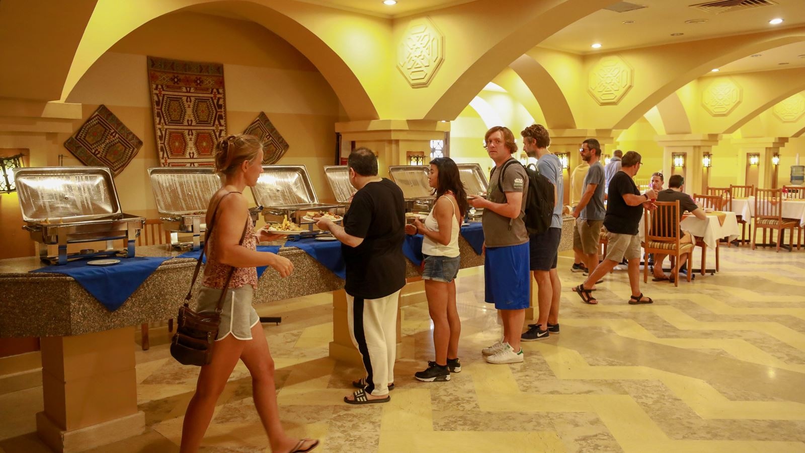 restaurants-arabesque-restaurant