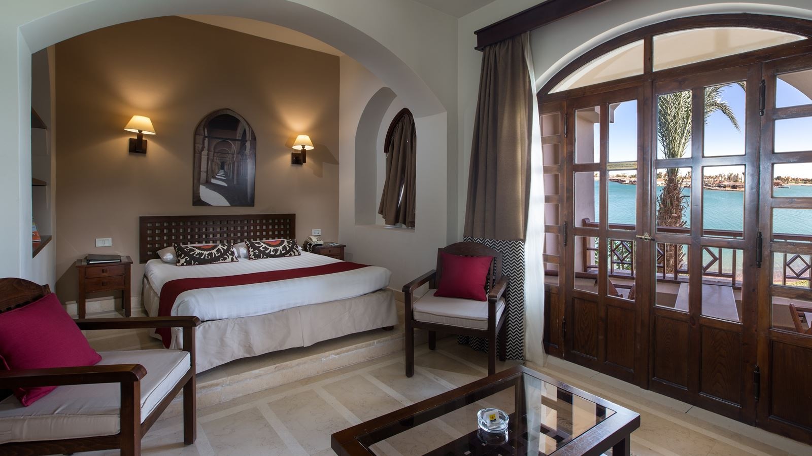 rooms-standard-pool-or-lagoon-view