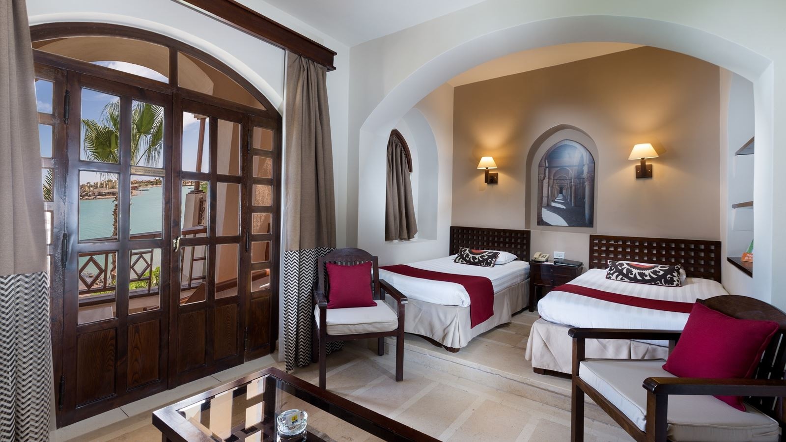 rooms-standard-pool-or-lagoon-view