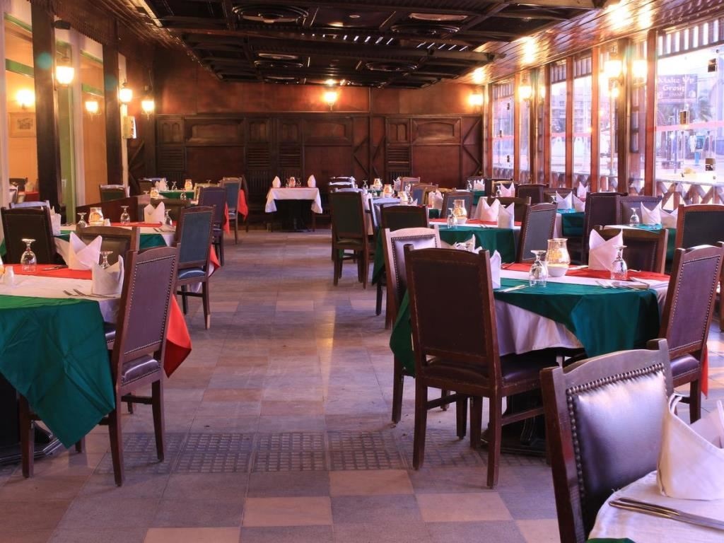 restaurants-restaurants