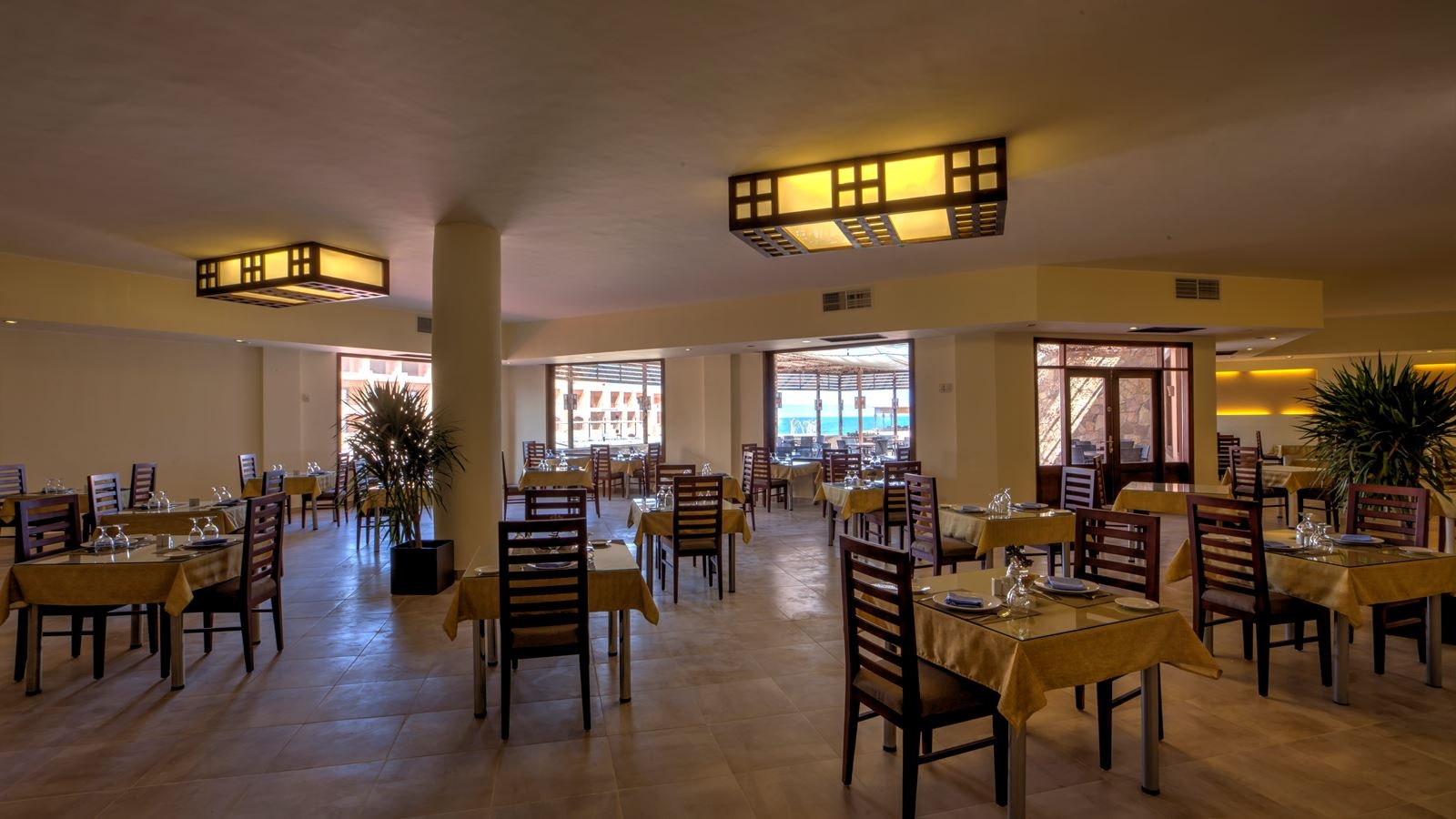 restaurants-main-restaurant