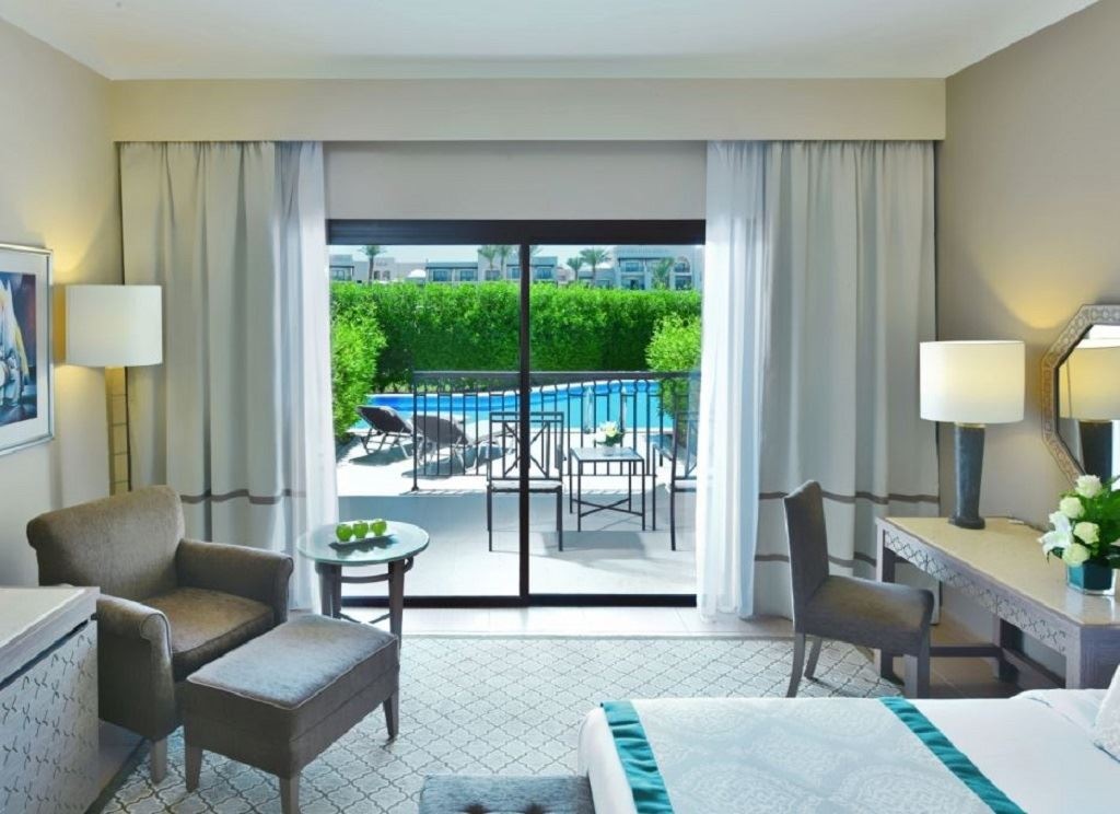 rooms-family-deluxe-swimup