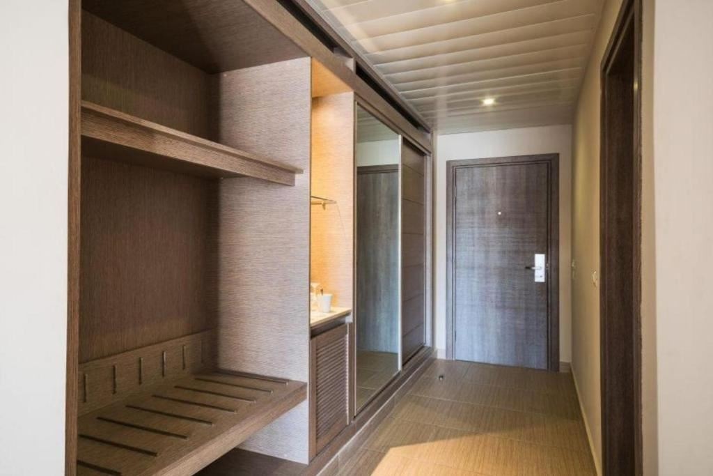 rooms-superior-side-sea-view