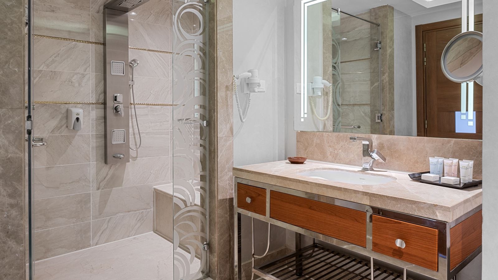 rooms-junior-suite-sea-view