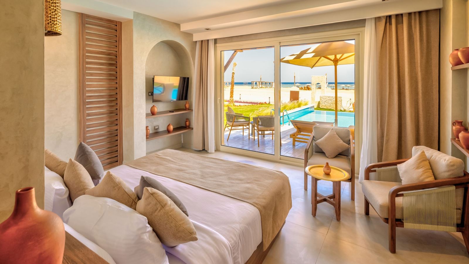 rooms-swimup-room-sea-front