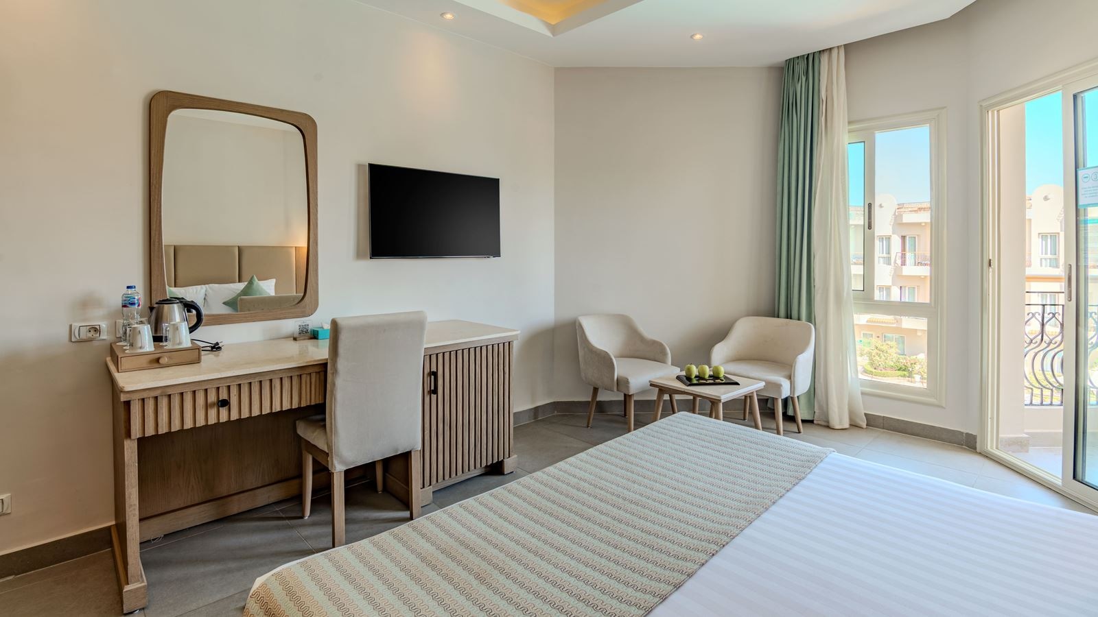 rooms-superior-backpool-view