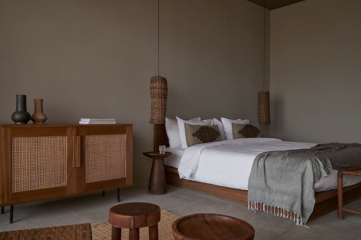 rooms-deluxe-sea-view