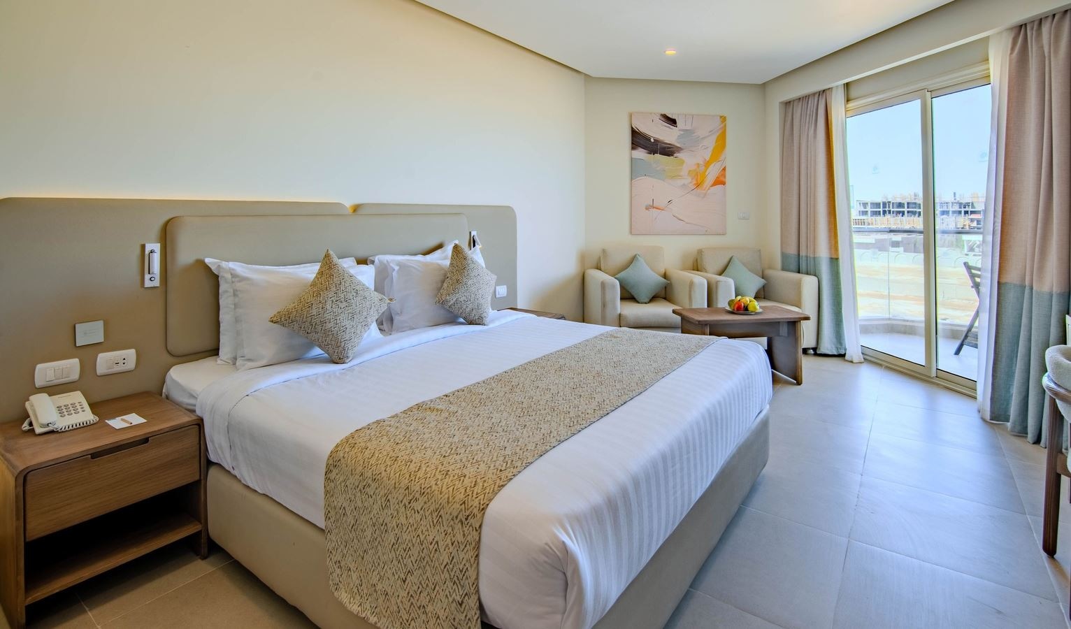 rooms-superior-room--partial-sea-view--sea-view