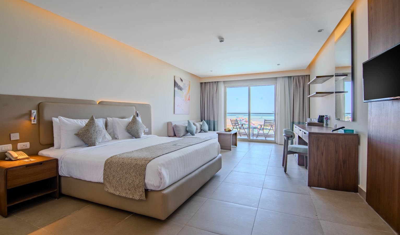 rooms-deluxe-room-sea-view