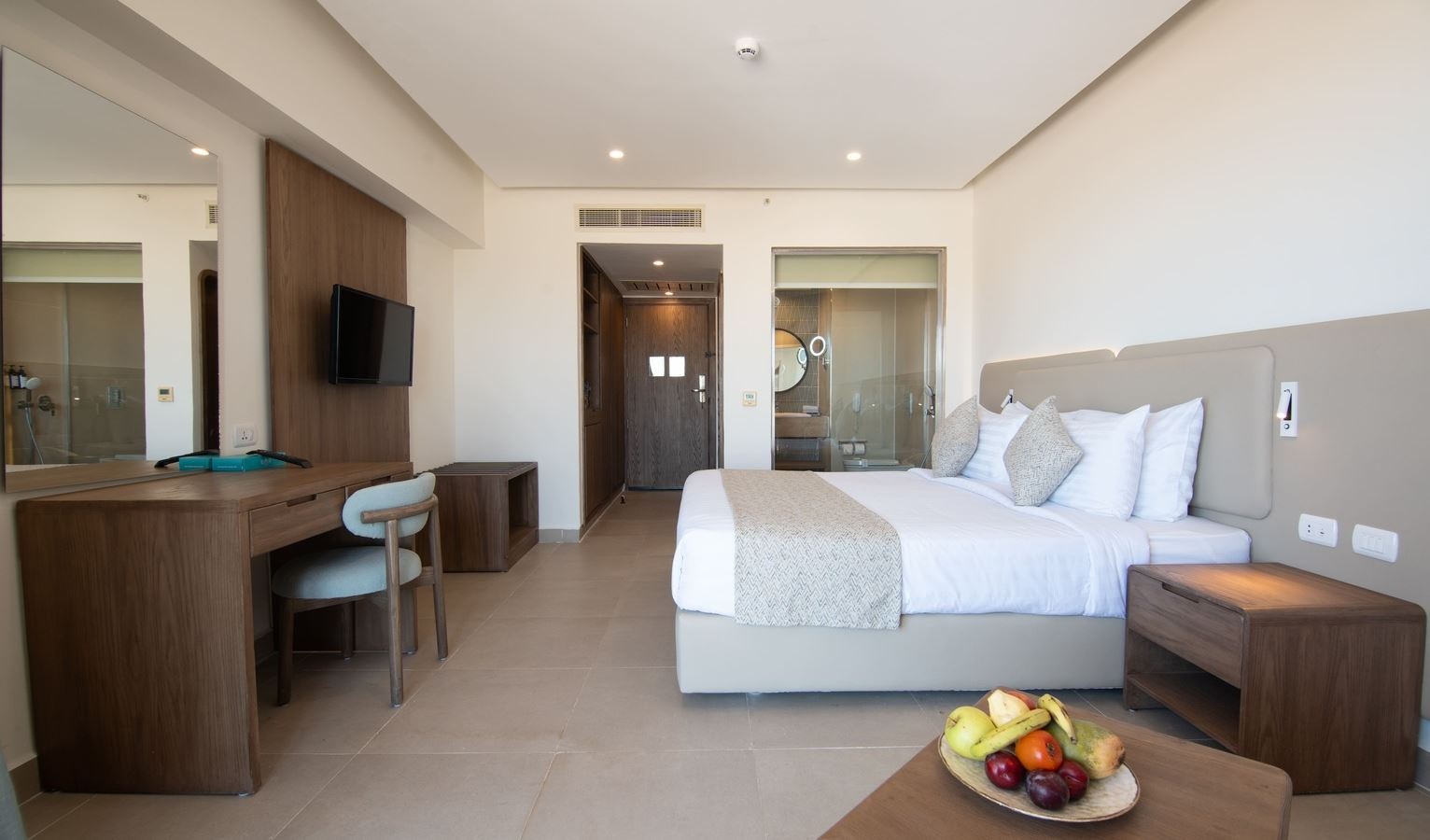 rooms-deluxe-room-sea-view