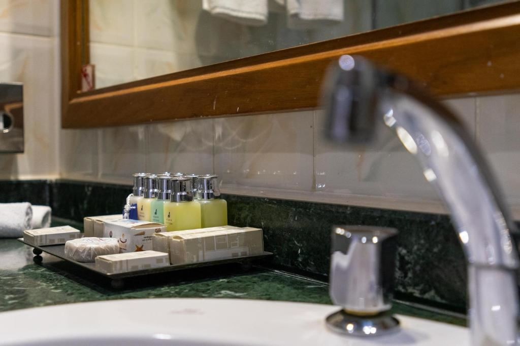 rooms-superior-sea-view-room