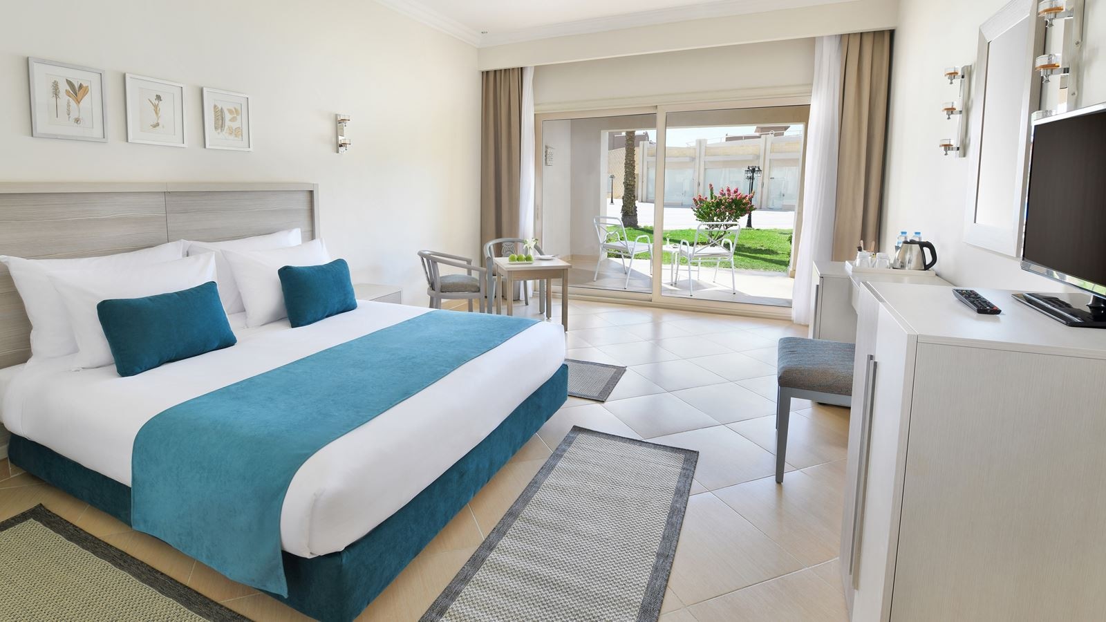 rooms-deluxe-family-connected-garden-view