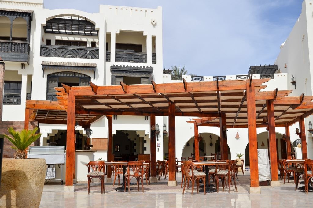 restaurants-restaurants