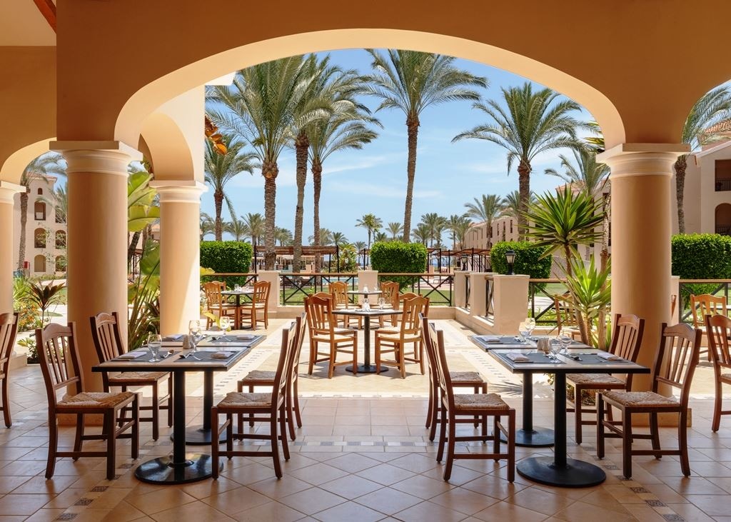 restaurants-palm-oasis--el-mashrabeya