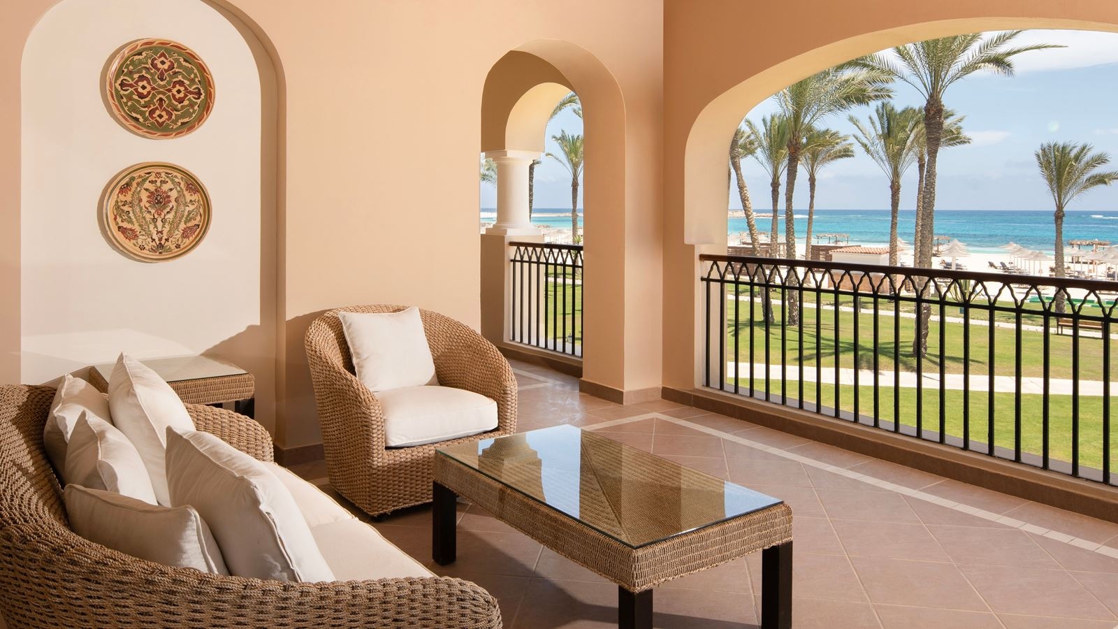 rooms-executive-suite