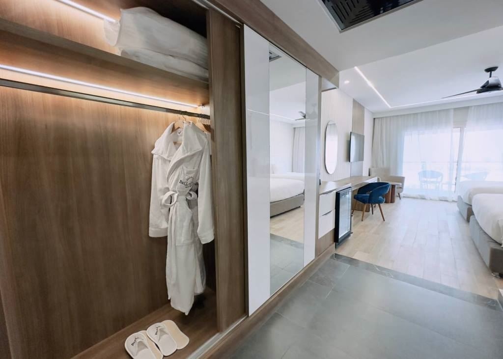 rooms-premium-seaview-suite