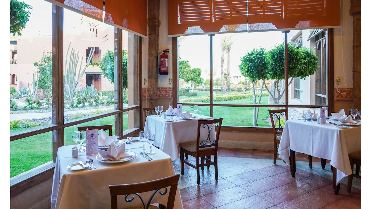 restaurants-restaurants