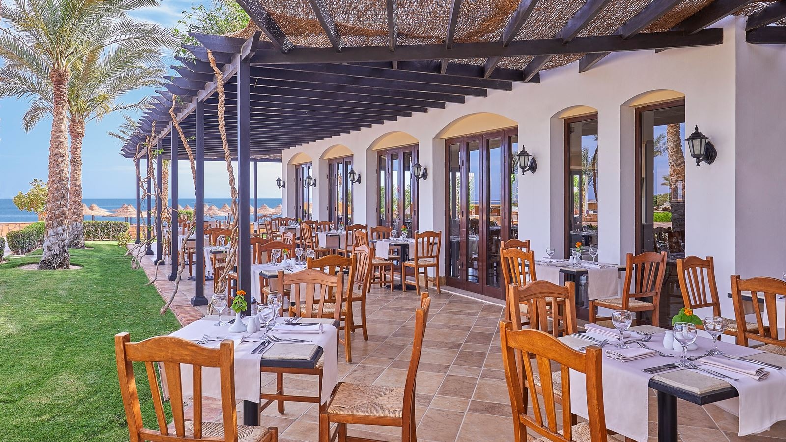 restaurants-sea-pearl-restaurant
