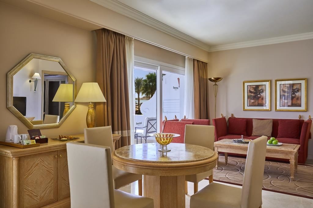 rooms-executive-suite-sea-view