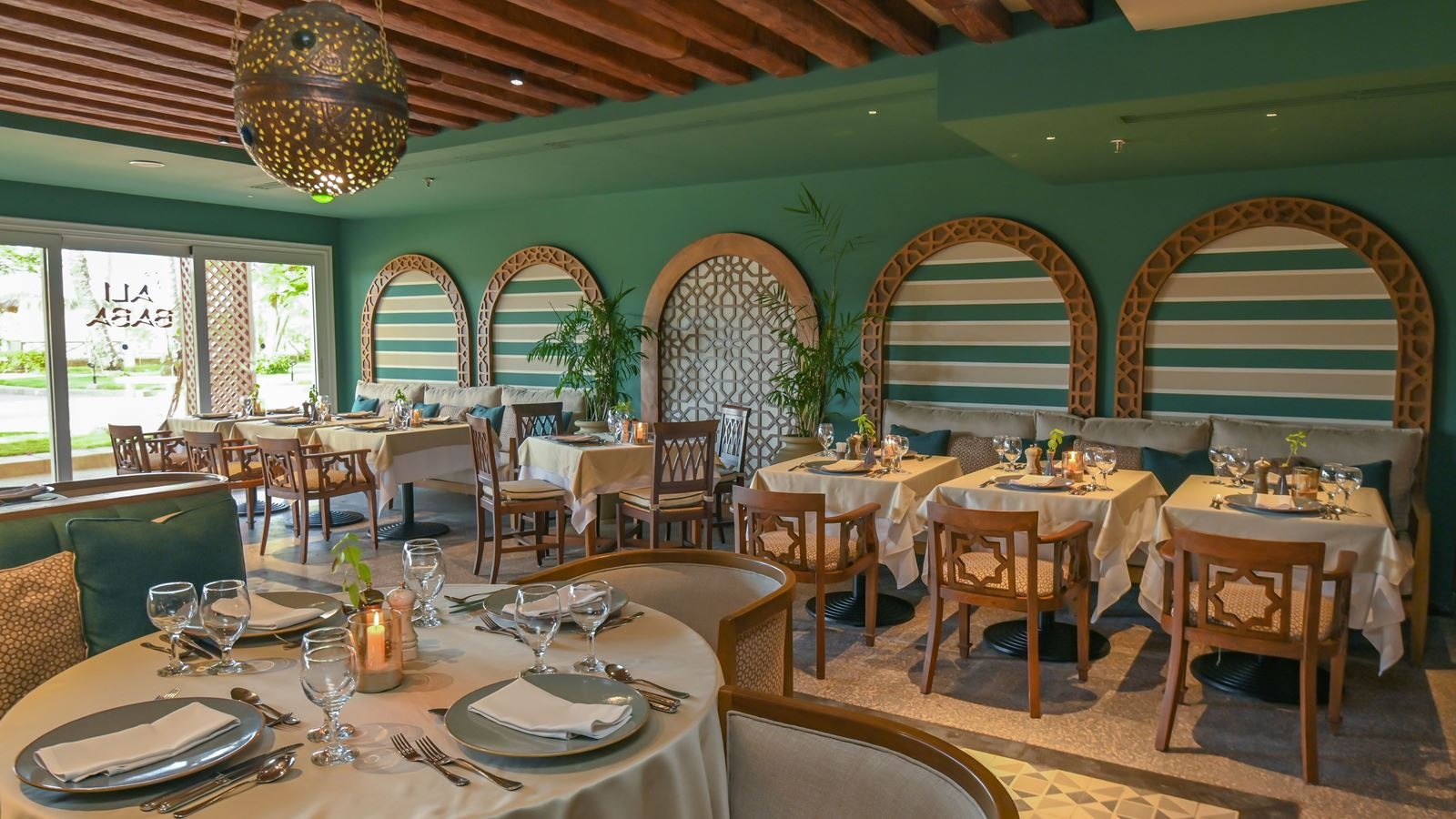 restaurants-restaurants