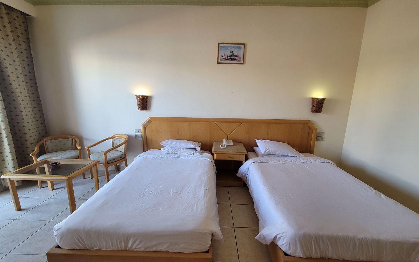 rooms-standard-pool-view-room