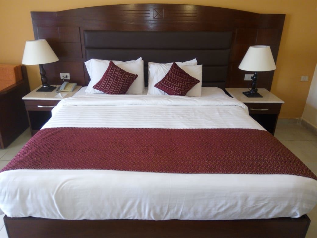 rooms-standard-garden--back-view