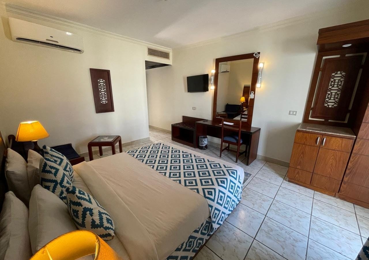 rooms-standard-garden--back-view