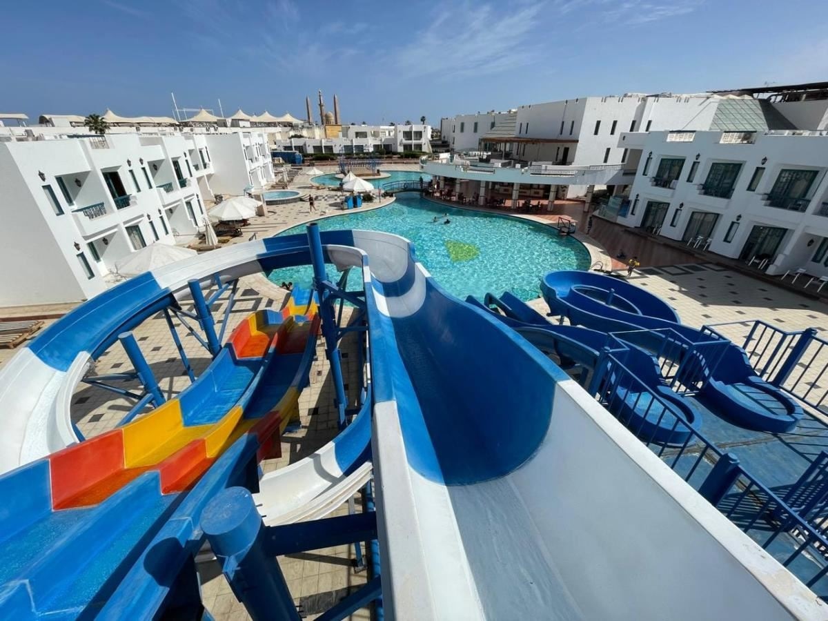 water-park-water-park