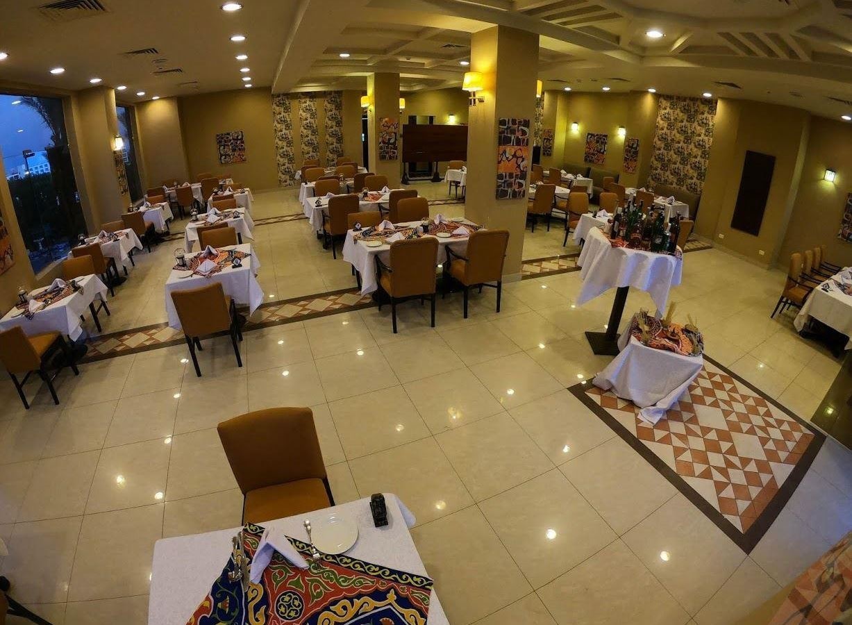 restaurants-restaurants